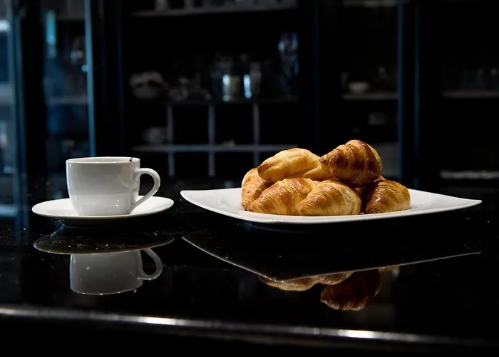 Flora & Fauna (adults Only) Отель