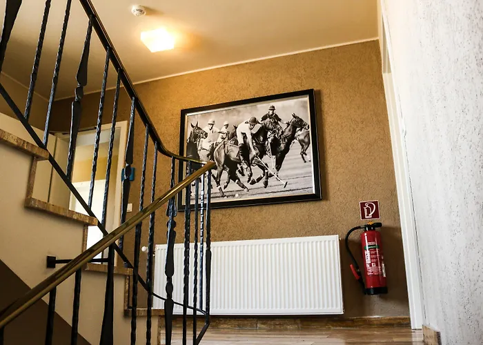 Flora & Fauna (adults Only) 3*